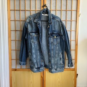 Oversized denim jacket